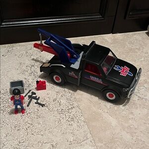 Playmobil Tow Truck with Figure and all pieces (5664)
